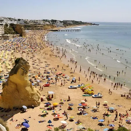 Lovely 1-bedroom In Olhos De Agua Apartment Albufeira